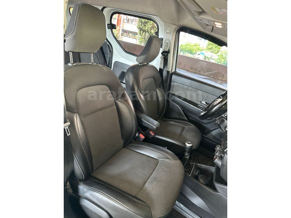 2022 KANGOO EXPRESS TOUCH - HATASIZ - TAMAMINA KREDİ İMKANI