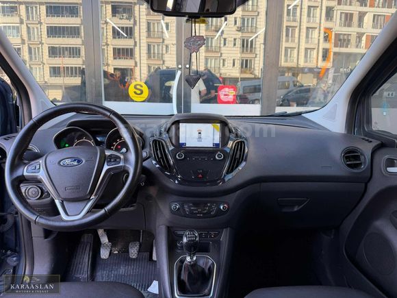 KARAASLAN MOTORS'DAN TOURNEO COURİER 2022 MODEL
