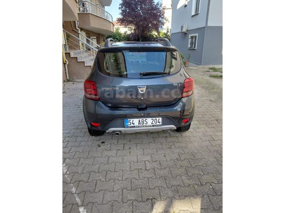 Sahibinden Dacia Sandero 0.9 TCe Stepway Easy-R 2017 Model