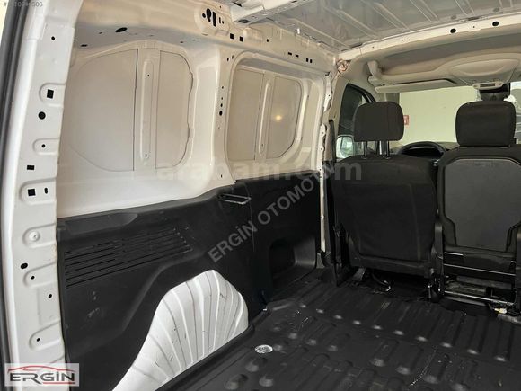 ***2024 OPEL COMBO 1.5 D ULTİMATE XL 2+1 62 BİNDE***