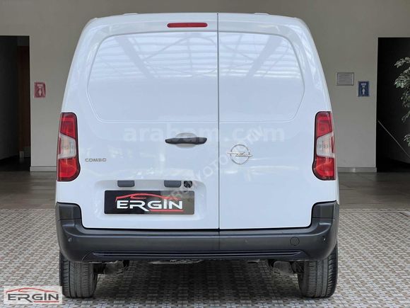 ***2024 OPEL COMBO 1.5 D ULTİMATE XL 2+1 62 BİNDE***
