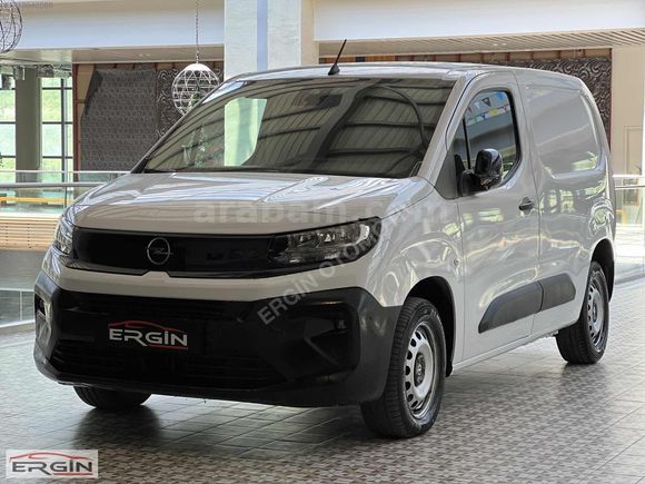 ***2024 OPEL COMBO 1.5 D ULTİMATE XL 2+1 62 BİNDE***