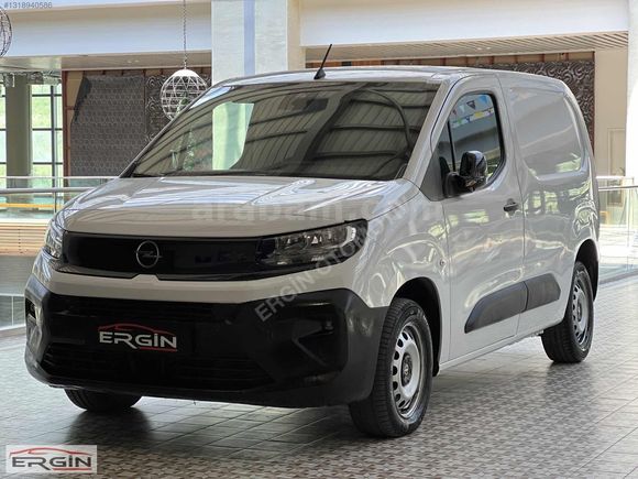 ***2024 OPEL COMBO 1.5 D ULTİMATE XL 2+1 62 BİNDE***