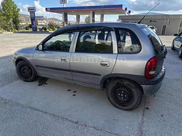 Sahibinden Opel Corsa 1.4 Swing 1996 Model 