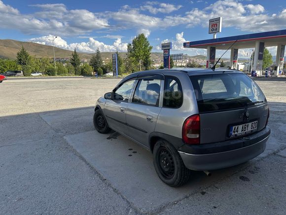 Sahibinden Opel Corsa 1.4 Swing 1996 Model 