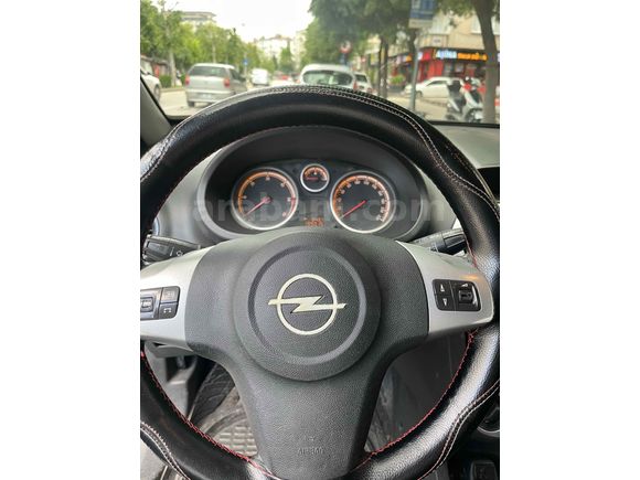 Sahibinden Opel Corsa 1.3 CDTI Enjoy 2012 Model 
