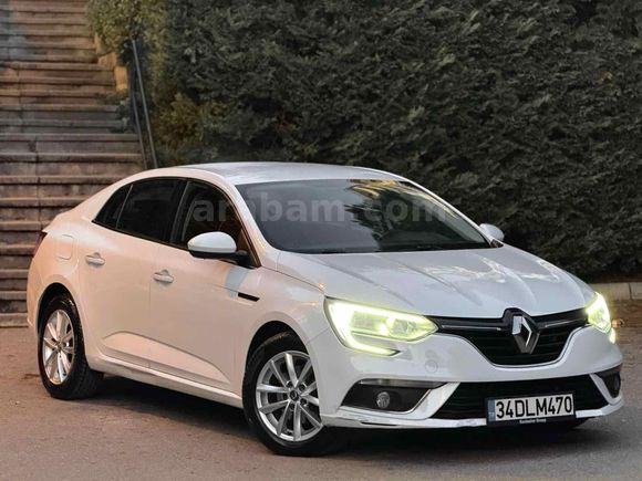 Sahibinden Renault Megane 1.5 Blue DCI Touch 2020 Model 