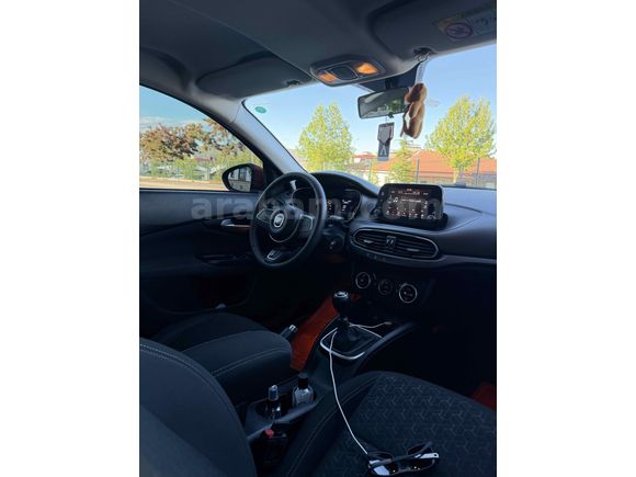 Sahibinden Fiat Egea Cross 1.4 Fire Urban 2022 Model 