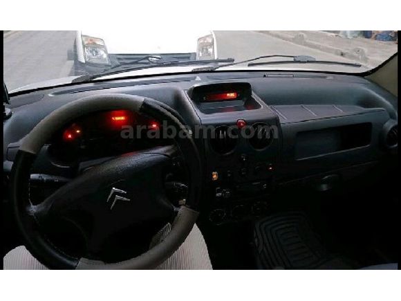 ?? ACİL SATILIK 2005 Citroen Berlingo 1.9D – 196.000 KM