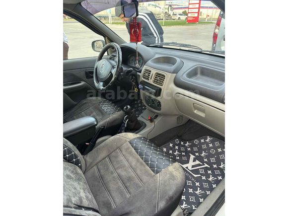 Sahibinden Renault Clio 1.4 Authentique 2003 Model 