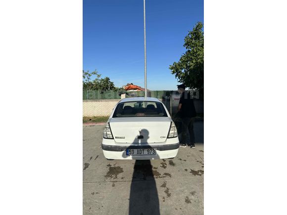 Sahibinden Renault Clio 1.4 Authentique 2003 Model 