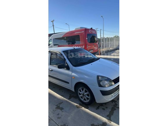 Sahibinden Renault Clio 1.4 Authentique 2003 Model 