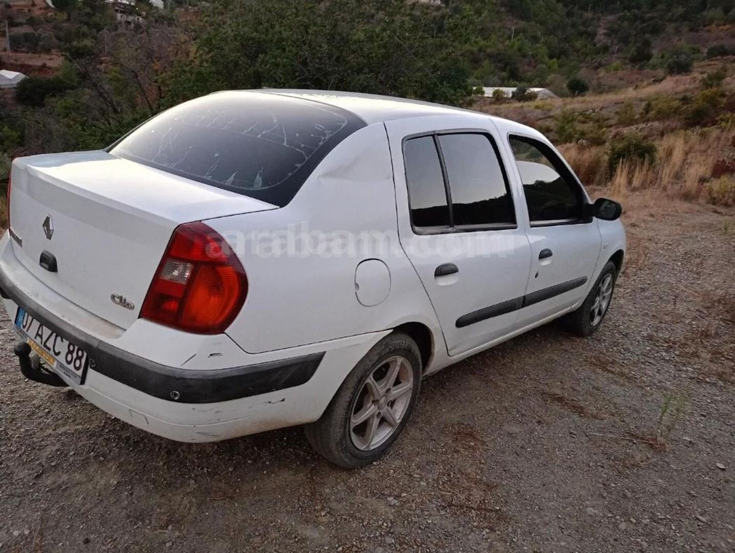 Sahibinden Renault Clio 1.5 dCi Authentique 2003 Model Antalya 292.000 km Beyaz 3