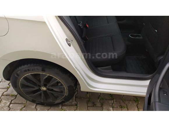Skoda Rapid 1.4 TDI GreenTec Spaceback Style 2017 Model