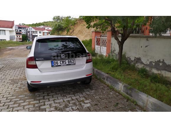 Skoda Rapid 1.4 TDI GreenTec Spaceback Style 2017 Model