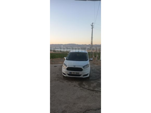 Sahibinden Ford Tourneo Courier 1.5 TDCi Trend 2015 Model