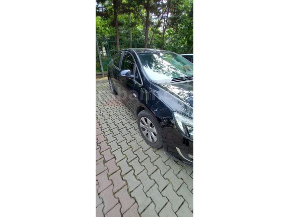 Temiz Aile Aracı: 2017 Opel Astra Boyasız & Hatasız
