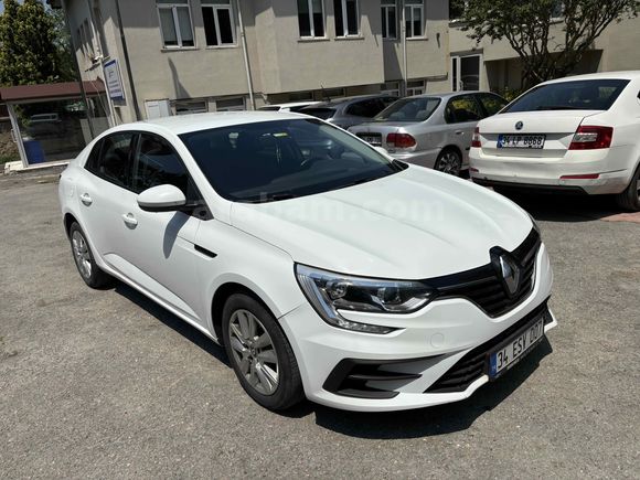 Sahibinden Renault Megane 1.3 TCe Joy 2021 Model 