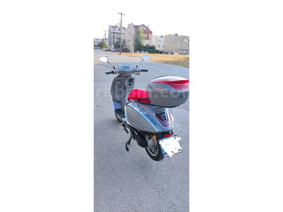 Sahibinden RKS Dark Blue ruhsatta 50  gercekte 80cc B ehliyetine uygun