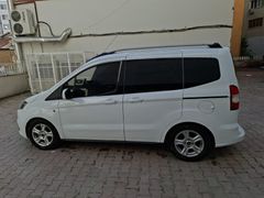 Sahibinden Ford Tourneo Courier 1.5 TDCi Delux 2021 Model  64.000 km Beyaz