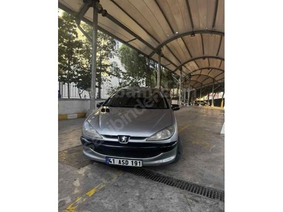 Sahibinden Peugeot 206 1.4 Color Line 2002 Model İstanbul
