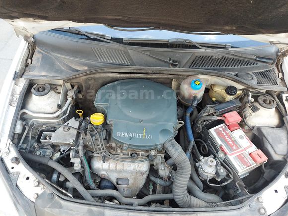 Sahibinden Renault Clio 1.4 Authentique 2004 Model