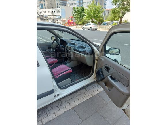 Sahibinden Renault Clio 1.4 Authentique 2004 Model