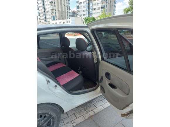 Sahibinden Renault Clio 1.4 Authentique 2004 Model