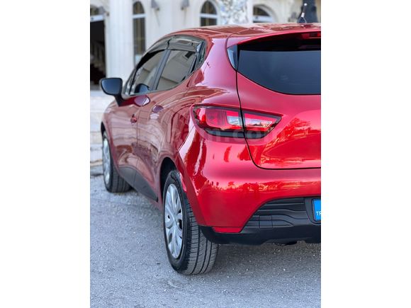 Sahibinden Renault Clio 1.5 dCi Touch 2013 Model  125.000 km Kırmızı