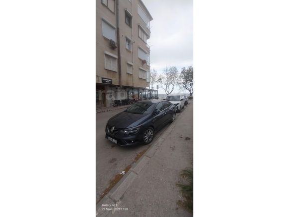 Sahibinden Renault Megane 1.5 Blue DCI Icon 2020 Model