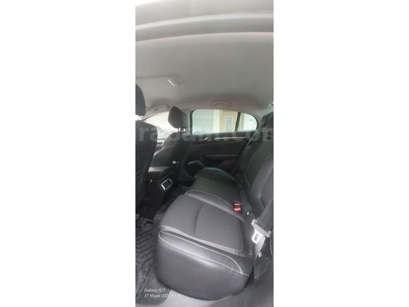 Sahibinden Renault Megane 1.5 Blue DCI Icon 2020 Model