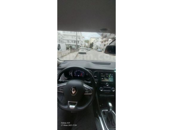 Sahibinden Renault Megane 1.5 Blue DCI Icon 2020 Model