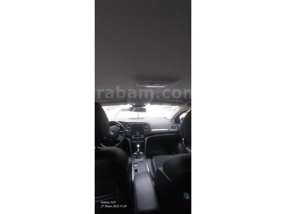 Sahibinden Renault Megane 1.5 Blue DCI Icon 2020 Model