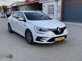 ÖZYILDIZ dan BOYASIZ 2023 model RENAULT MEGANE 1.3 TCe TOUCH EDC