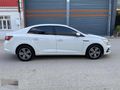 ÖZYILDIZ dan BOYASIZ 2023 model RENAULT MEGANE 1.3 TCe TOUCH EDC