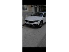 Sahibinden Fiat Egea Cross 1.4 Fire Street Plus 2022 Model  137.000 km Beyaz
