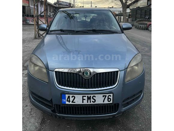 Sahibinden Skoda Fabia 1.4 Ambiente 2008 Model  309.000 km Gri
