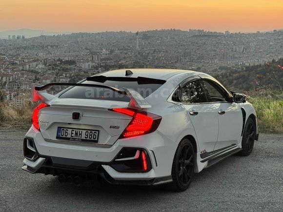 Sahibinden Honda Civic 1.5 i-VTEC RS 2017 Model Ankara 170.000 km Beyaz