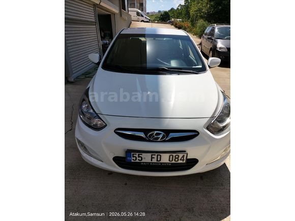 Sahibinden Hyundai Accent Blue 1.6 CRDI Mode Plus 2014 Model  188.000 km Beyaz
