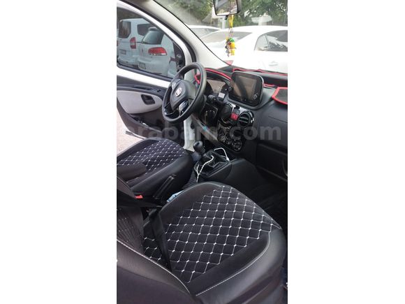 Sahibinden Fiat Fiorino Combi 1.4 Eko Pop 2023 Model Diyarbakır 29.000 km Beyaz