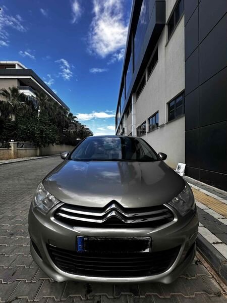 Sahibinden Citroen C4 1.6 HDi Confort 2011 Model Antalya 145.000 km Şampanya