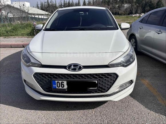 Sahibinden Hyundai i20 1.4 MPI Style 2016 Model 