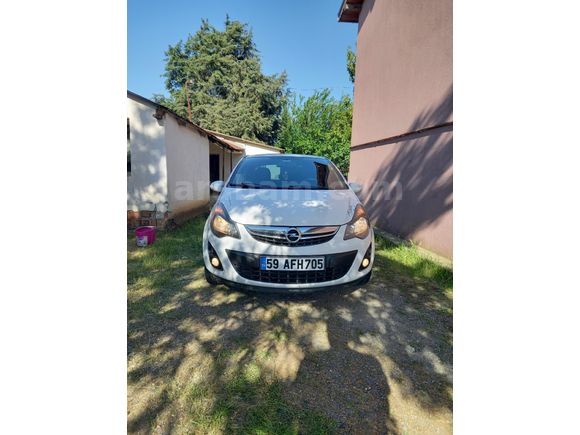 2014 Model  133.000 km Boyasiz Hasar kayitsiz