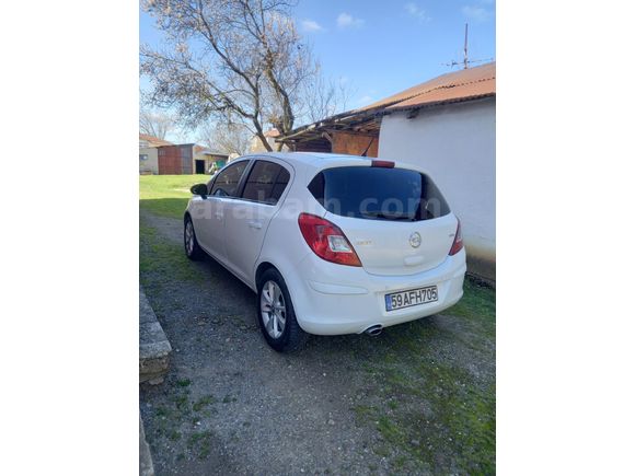 2014 Model  133.000 km Boyasiz Hasar kayitsiz