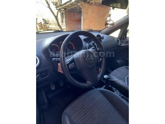 2014 Model  133.000 km Boyasiz Hasar kayitsiz