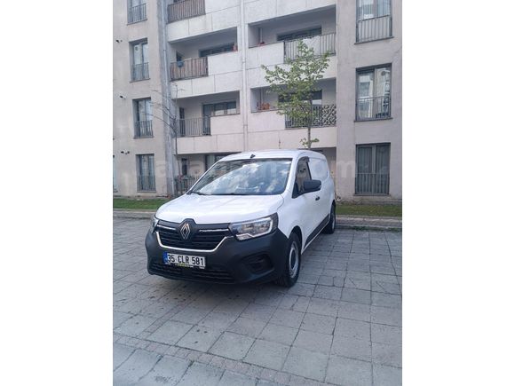 Sahibinden Renault Kangoo 1.5 BlueDCI L2 Equilibre 2024 Model İstanbul