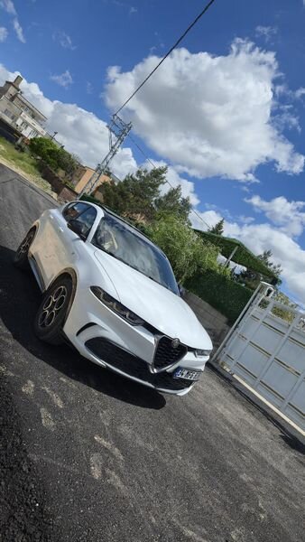 Sahibinden Alfa Romeo Tonale 1.6 D TI 2023 Model 4