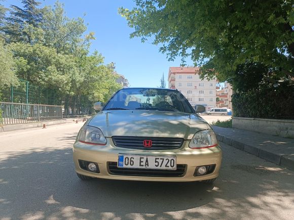 Sahibinden Honda Civic 1.6 i ES 2000 Model