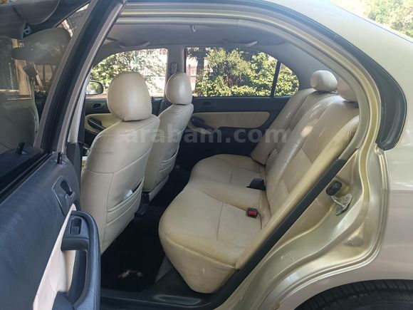 Sahibinden Honda Civic 1.6 i ES 2000 Model