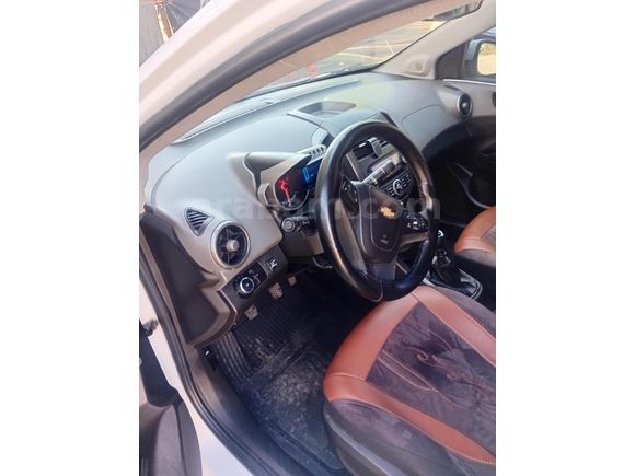 SUV ARAÇLARLARLA TAKAS OLUR